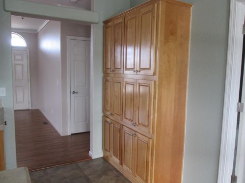 1584 Duke Dr, Livingston CA  95334-9343 exterior