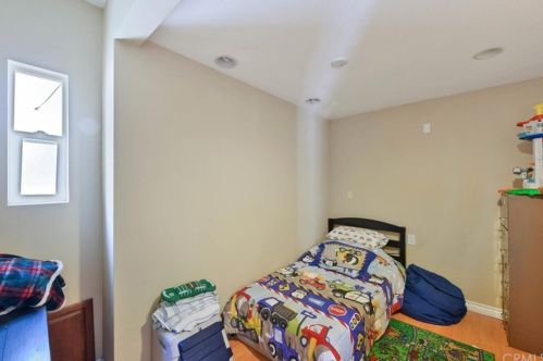 2634 Pacific Coast Hwy, Torrance CA  90505-7038 exterior