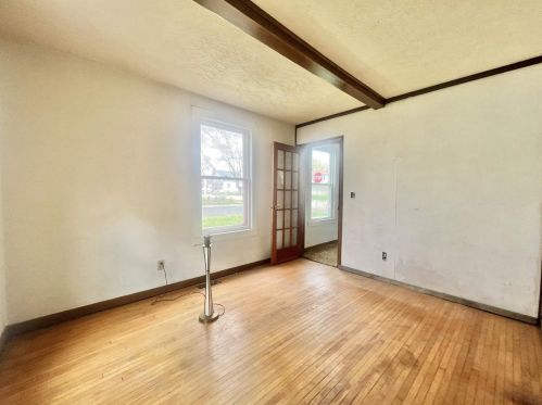 214 Church St, Clinton, WI 53525-9789