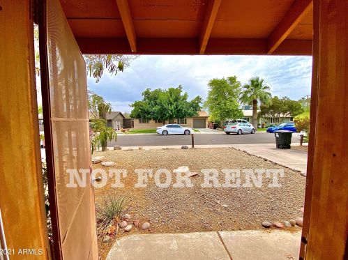 7526 Taylor St, Scottsdale AZ  85257-4352 exterior