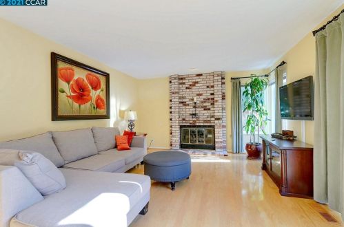 30 Carlyle Ct, Danville, CA 94506-6147