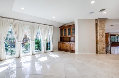 1111 Pebble Beach Dr, Midlothian TX  76063-2645 exterior