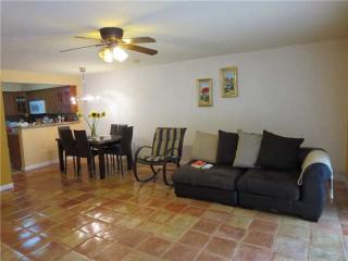 15402 85th Ter, Miami, FL 33193-1208