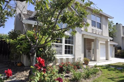 1311 Aspen Cir, Hollister, CA 95023-5887