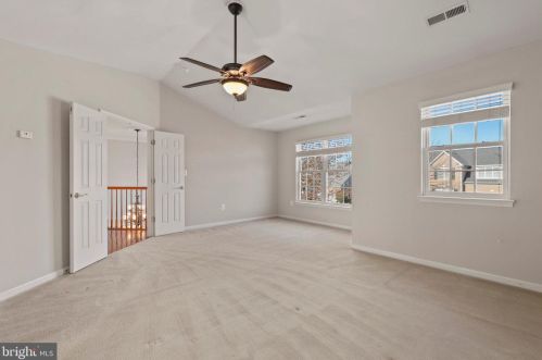 12257 Tulane Fls Dr, Bristow VA  20136-2183 exterior