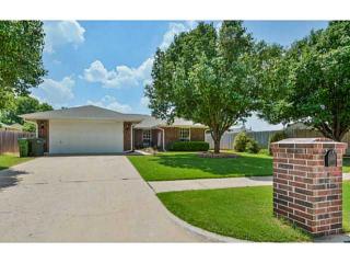 4704 Wilcox Ln, Yukon, OK 73099-3168
