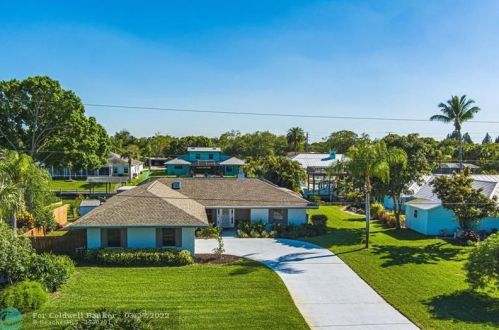 6625 110th St, Sebastian, FL 32958-4715