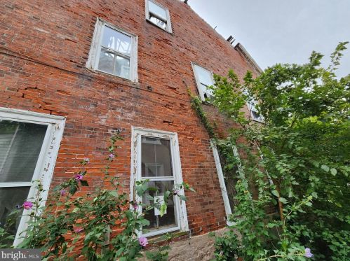 1107 Airy St, Norristown, PA 19401-4301
