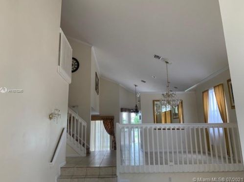 4973 163rd Ave, Hollywood FL  33027-4952 exterior