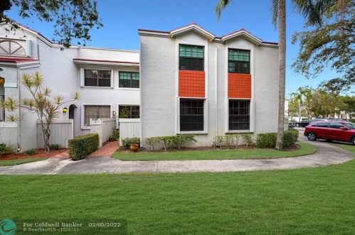 11956 11th St, Hollywood, FL 33026-4367