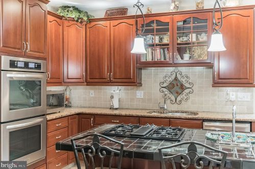 2037 Carmel Dr, Jamison PA  18929-1438 exterior