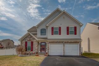 740 Thomas Armor Dr, Bittersville, PA 17366-9010