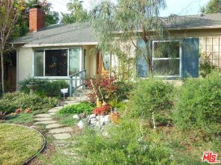 1701 Casa Grande St, Pasadena, CA 91104-3930