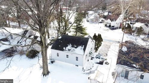 1309 Lakeview Dr, Lansdale, PA 19446-3112