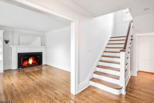 364 Mountain Ave, Montclair NJ  07043-1427 exterior