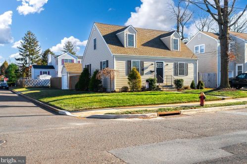 172 Hunter Ave, Trenton, NJ 08610-3524