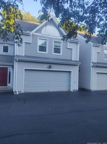 2445 Park Ave, Bridgeport, CT 06604-1433