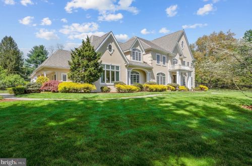 9 Winding Way, Wilmington, DE 19807-1749