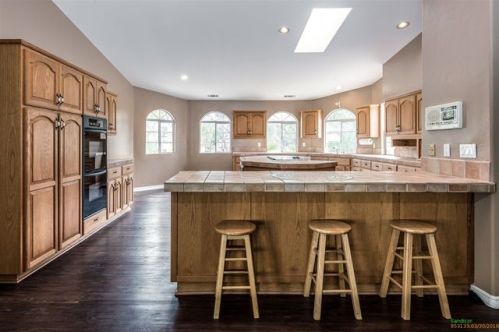 763 Mason Rd, Vista, CA 92084-1821