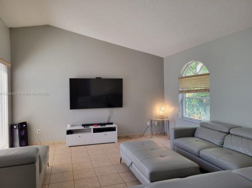 15735 11th St, Hollywood FL 33028-1600 exterior