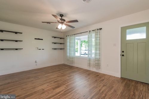 1642 Ox Rd, Edinburg VA  22824-3024 exterior