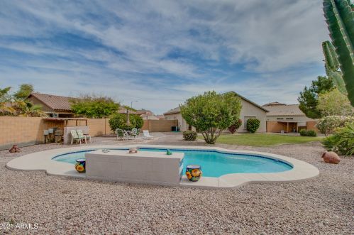 15289 Desert Hl Dr, Sun City AZ 85379-1008 exterior