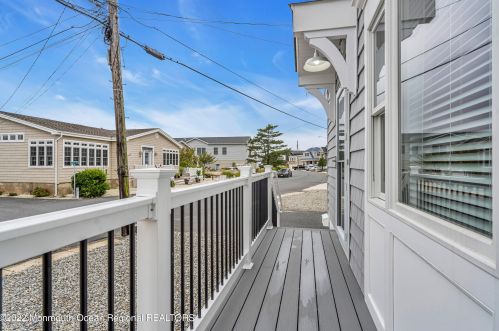 232 Harbor Dr, Lavallette NJ  08735-1434 exterior