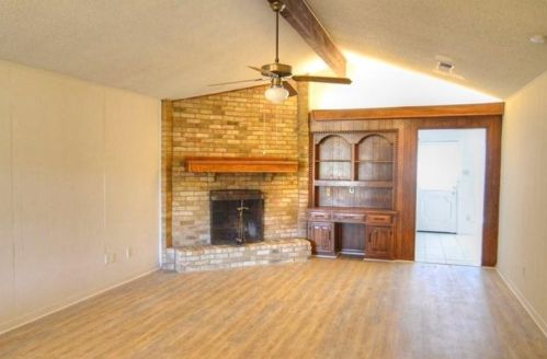 431 Tiffany Trl, Richardson TX  75081-5544 exterior