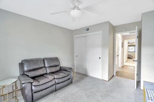 5487 Cribari Grn, San Jose CA  95135-1321 exterior