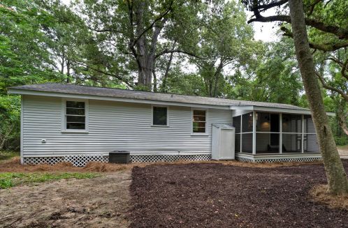 1160 Biering Rd, Johns Island SC  29455-8508 exterior
