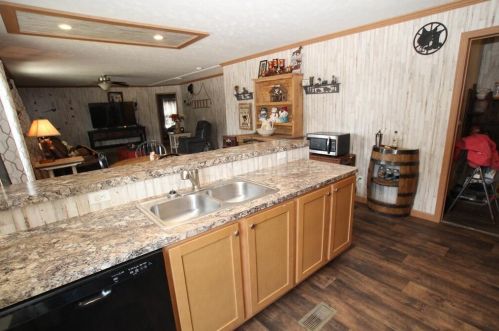 424 Leslie Trce, Washington Court House OH  43160-9422 exterior