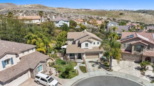 18801 Stone Canyon Ln, Santa Clarita, CA 91351-5026