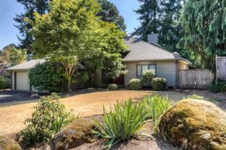700 Palisades Dr, Salem, OR 97302-3981