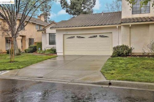 355 Charlotte Cmn, Livermore, CA 94550-7217