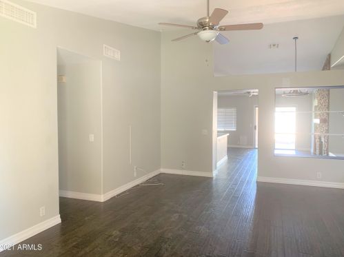 902 Saragosa St, Chandler AZ  85225-6401 exterior