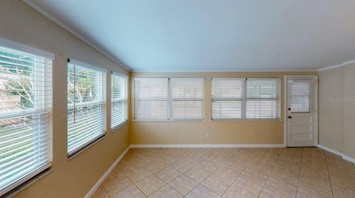 7116 Date Palm Ave, Saint Petersburg FL  33707-2013 exterior
