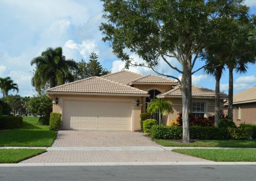 8065 Duomo Cir, Boynton Beach, FL 33472-7135