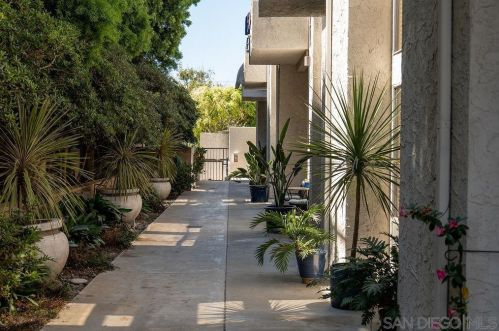 1159 Pacific Beach Dr, San Diego CA  92109-5149 exterior