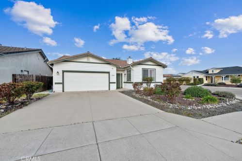 190 Headwaters Rd, Templeton, CA 93465-5132