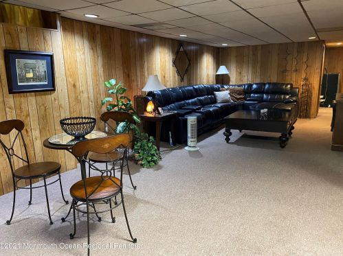 86 Green Meadow Blvd, Middletown NJ  07748-3148 exterior