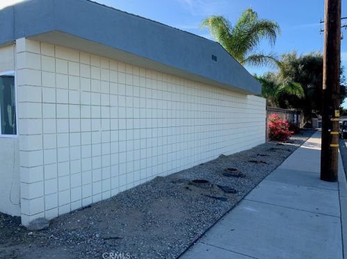 306 7th St, San Jacinto CA  92583-4710 exterior