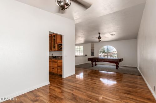 4913 Acoma Dr, Glendale AZ  85306-3828 exterior