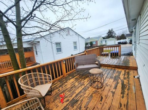 60 Columbus St, Providence RI  02908-1602 exterior