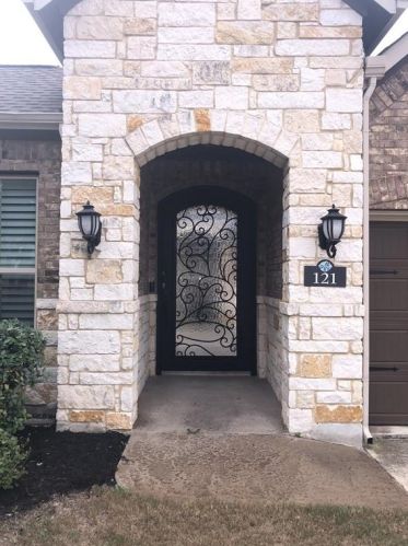 121 Clear Ridge Cv, Georgetown TX  78628-5200 exterior