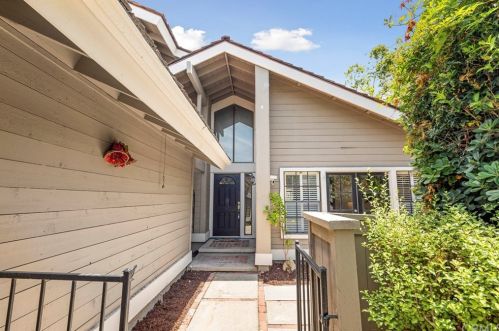 14 Pinewood, Irvine, CA 92604-3274