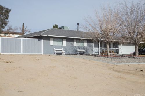 16416 Bunnell Ave, Victorville, CA 92394-1114