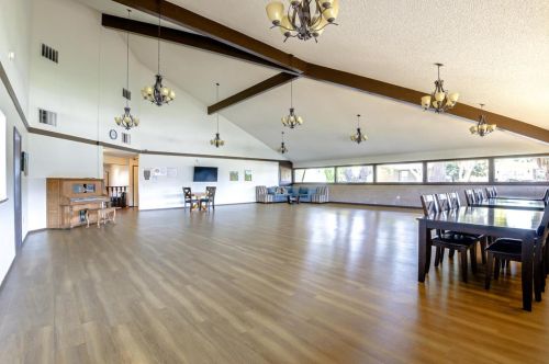 4271 1st St, San Jose CA  95134-1256 exterior