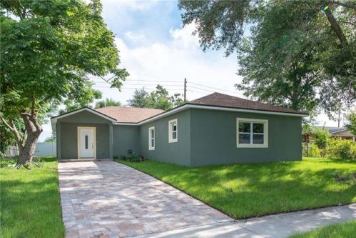 4131 Prince Hall Blvd, Orlando, FL 32811-5639