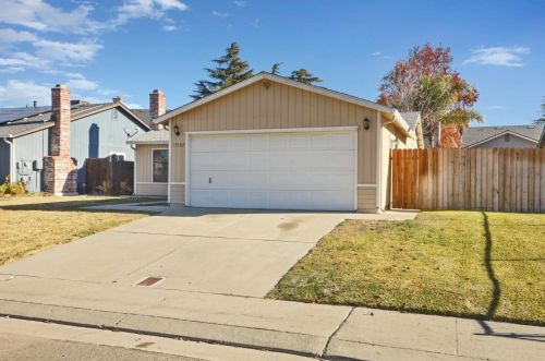 15102 Ryhiner Ln, Lathrop, CA 95330-9412