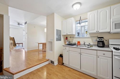 1419 4 St, Philadelphia PA  19147-0059 exterior